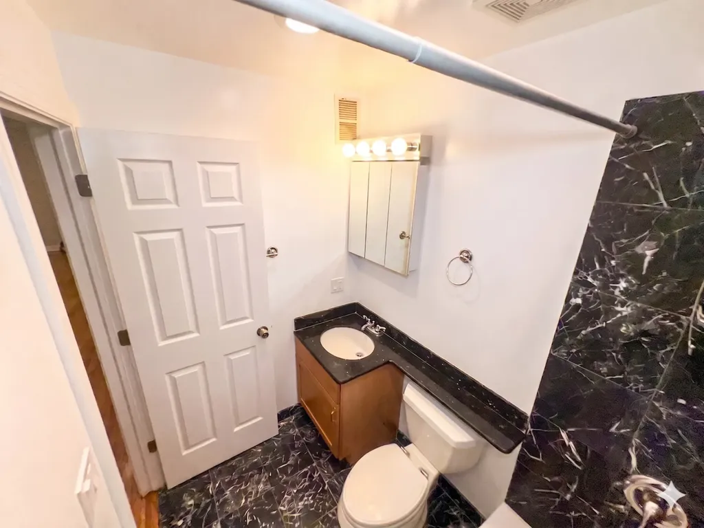 6324 South Kimbark Avenue Chicago IL 60637