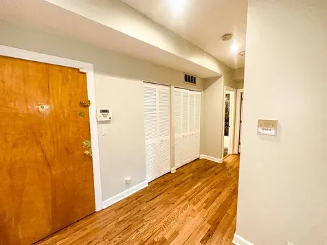 6324 South Kimbark Avenue Chicago IL 60637