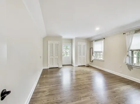2929 Indianwood Road Wilmette IL 60091