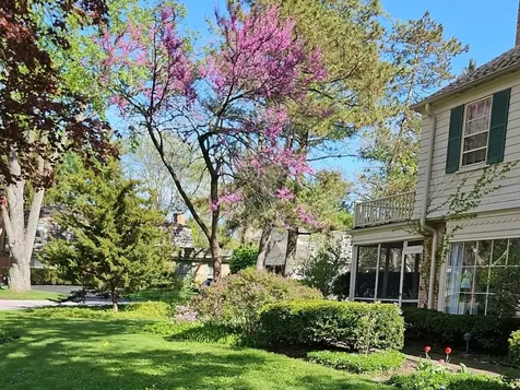 2929 Indianwood Road Wilmette IL 60091