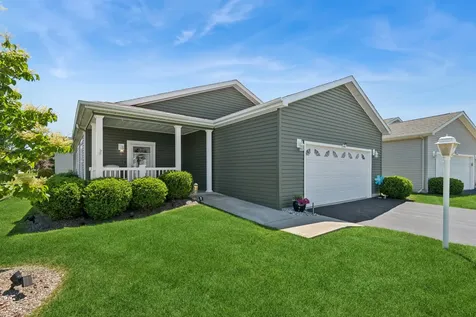 1441 Harvest Court Grayslake IL 60030