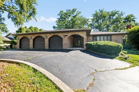14015 South Cherokee Trail Homer Glen IL 60491