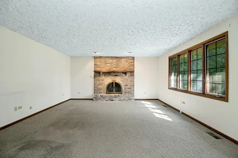 14015 South Cherokee Trail Homer Glen IL 60491