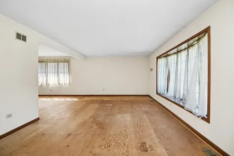 14015 South Cherokee Trail Homer Glen IL 60491