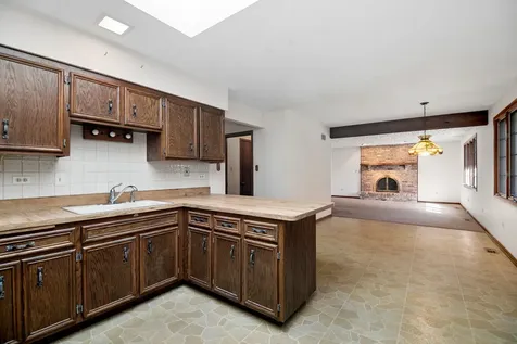 14015 South Cherokee Trail Homer Glen IL 60491