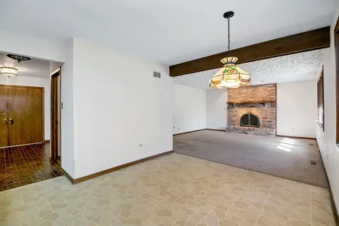 14015 South Cherokee Trail Homer Glen IL 60491
