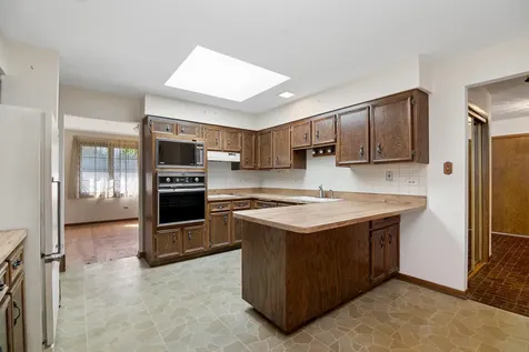 14015 South Cherokee Trail Homer Glen IL 60491