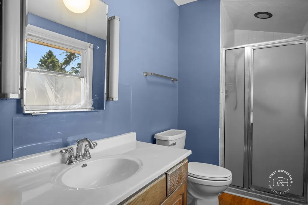 877 North Fordham Avenue Aurora IL 60506