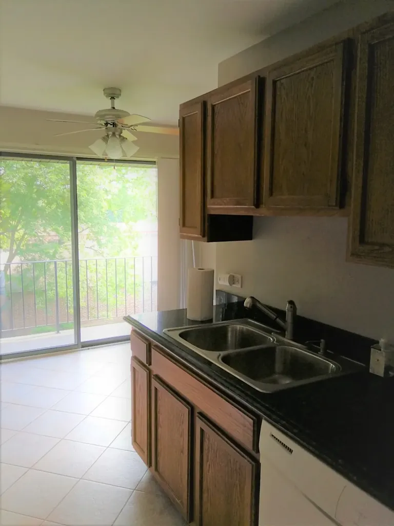 1746 South Washington Street Naperville IL 60565