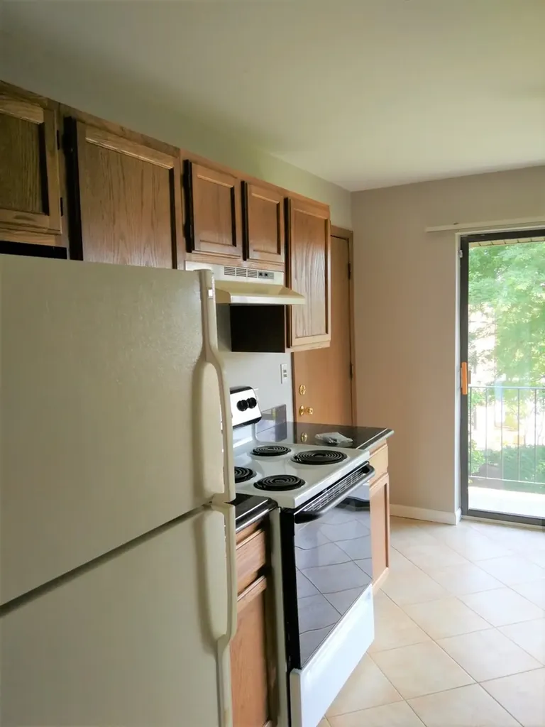 1746 South Washington Street Naperville IL 60565