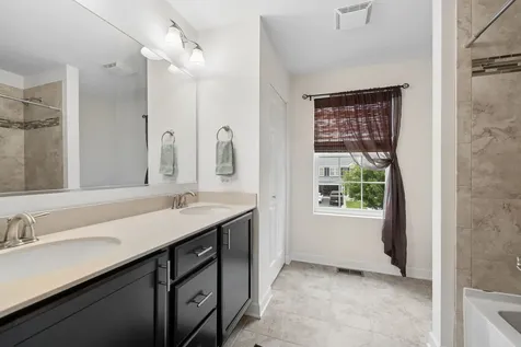 903 Foxview Drive Joliet IL 60431