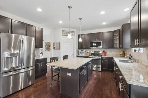 903 Foxview Drive Joliet IL 60431