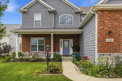311 Bradford Avenue Savoy IL 61874