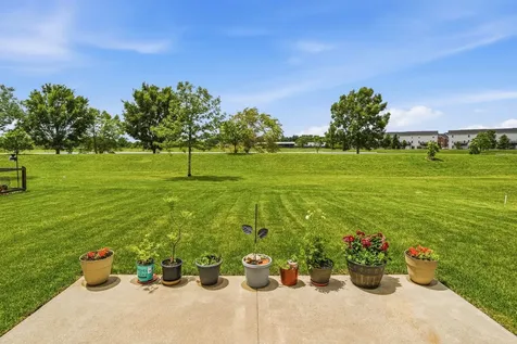 311 Bradford Avenue Savoy IL 61874