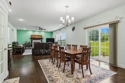 311 Bradford Avenue Savoy IL 61874