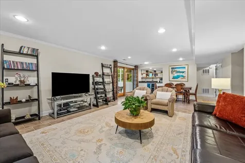 7615 Arcadia Street Morton Grove IL 60053
