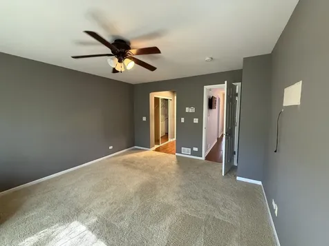 2896 Falling Waters Lane Lindenhurst IL 60046