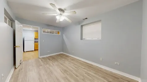 1228 West Glenlake Avenue Chicago IL 60660