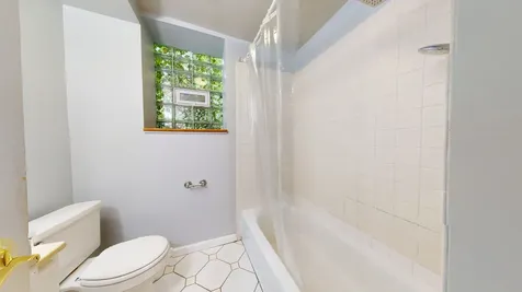 1228 West Glenlake Avenue Chicago IL 60660
