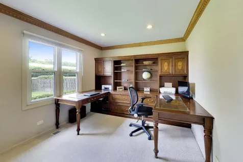 4269 Terri Lyn Lane Northbrook IL 60062