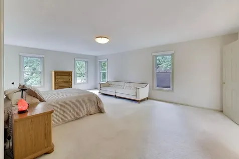 4269 Terri Lyn Lane Northbrook IL 60062