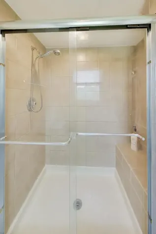 4269 Terri Lyn Lane Northbrook IL 60062