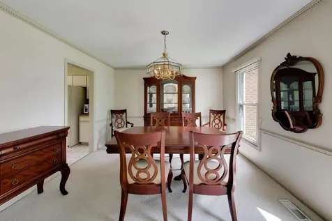 4269 Terri Lyn Lane Northbrook IL 60062