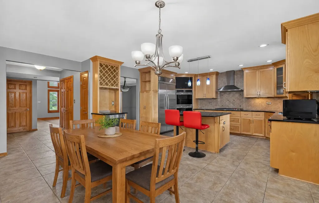 19902 Green Meadows Parkway Mokena IL 60448