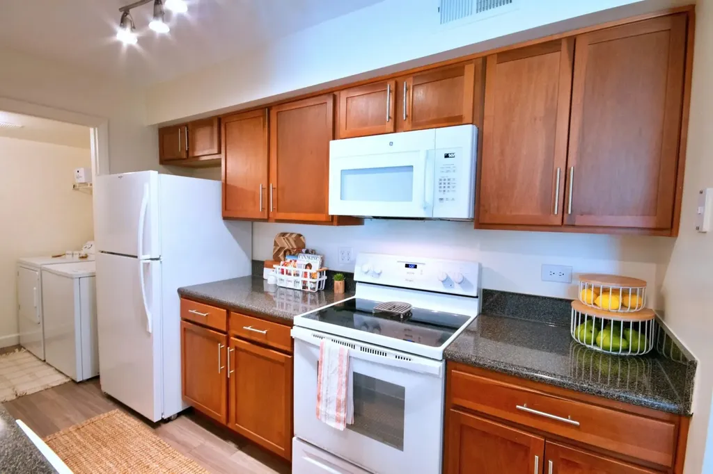 4308 Chesapeake Drive Aurora IL 60504