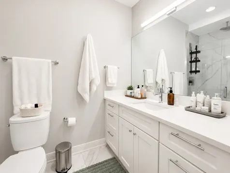2604 North Drake Avenue Chicago IL 60647
