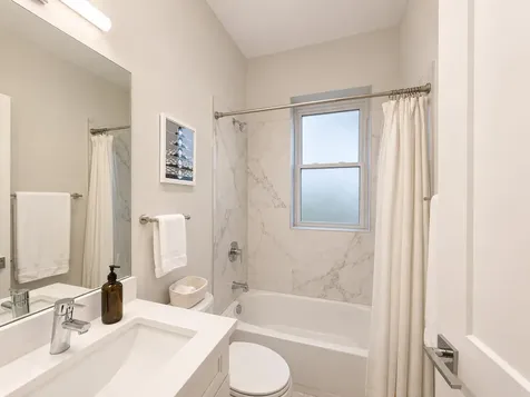 2604 North Drake Avenue Chicago IL 60647