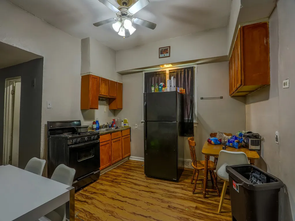 224 North Lockwood Avenue Chicago IL 60644