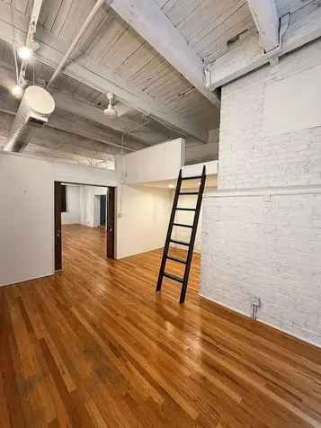 312 North May Street Chicago IL 60607