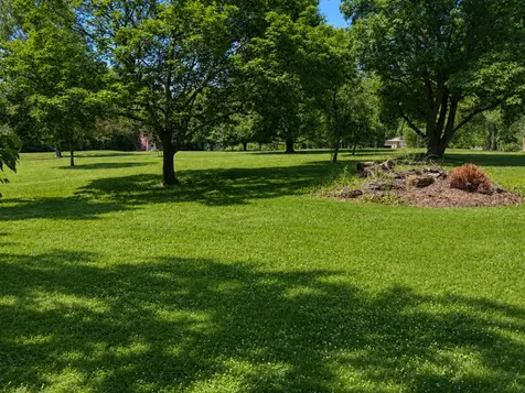 38222 North Golf Lane Drive Wadsworth IL 60083