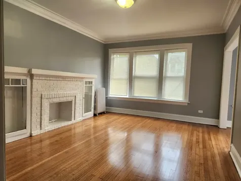 3044 West Leland Street Chicago IL 60625