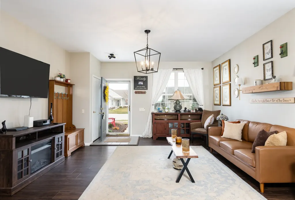 13173 Stonebridge Lane Huntley IL 60142
