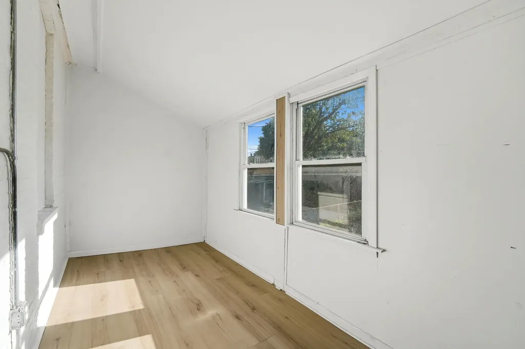 1506 North Lotus Avenue Chicago IL 60651