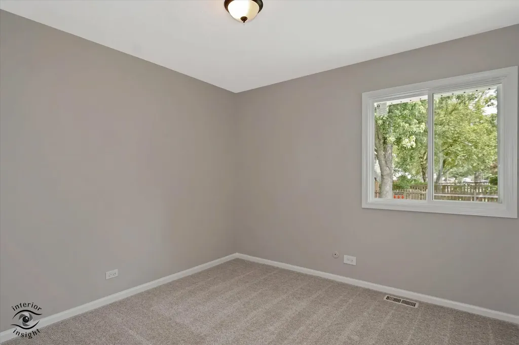 30W150 Foxboro Court Warrenville IL 60555