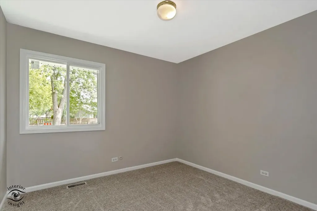 30W150 Foxboro Court Warrenville IL 60555