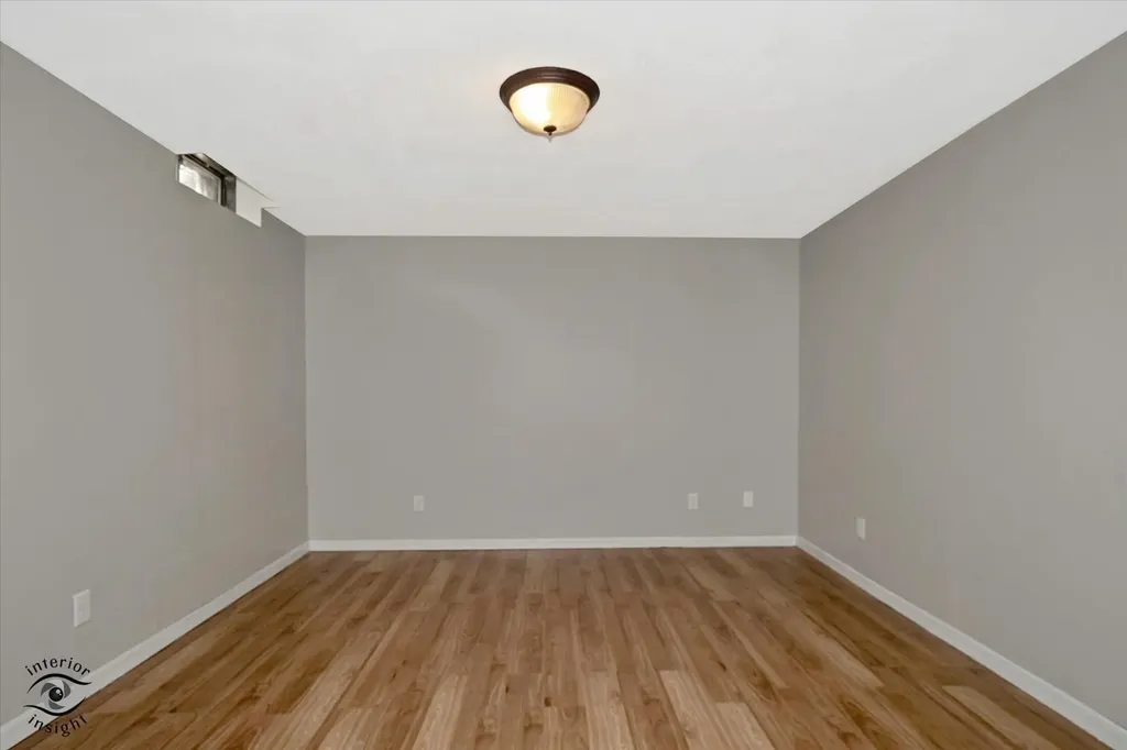 30W150 Foxboro Court Warrenville IL 60555