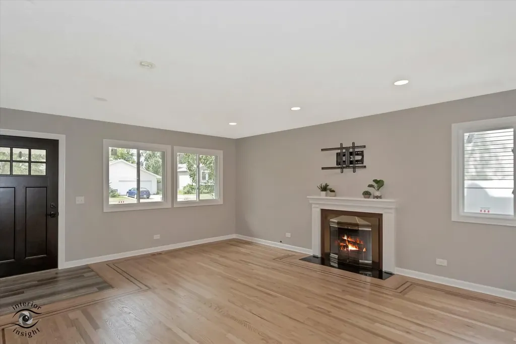 30W150 Foxboro Court Warrenville IL 60555