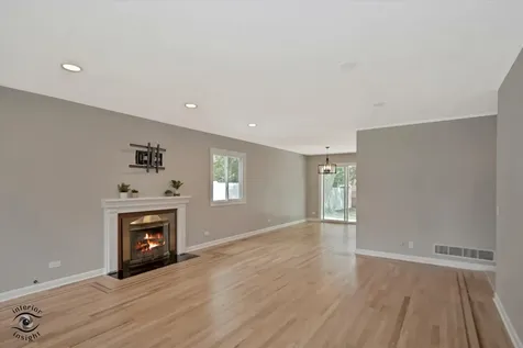 30W150 Foxboro Court Warrenville IL 60555