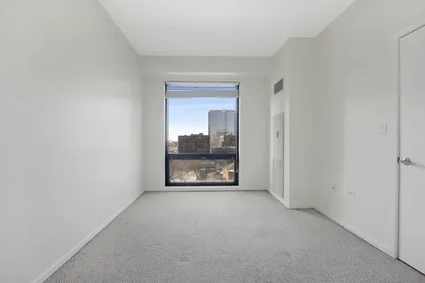 1 East 8th Street Chicago IL 60605