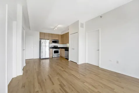 1 East 8th Street Chicago IL 60605