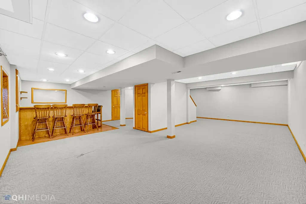 1341 East Thacker Street Schaumburg IL 60173