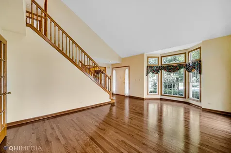 1341 East Thacker Street Schaumburg IL 60173