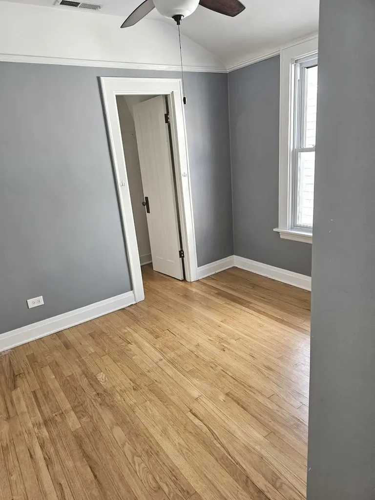 5445 North Magnet Avenue Chicago IL 60630