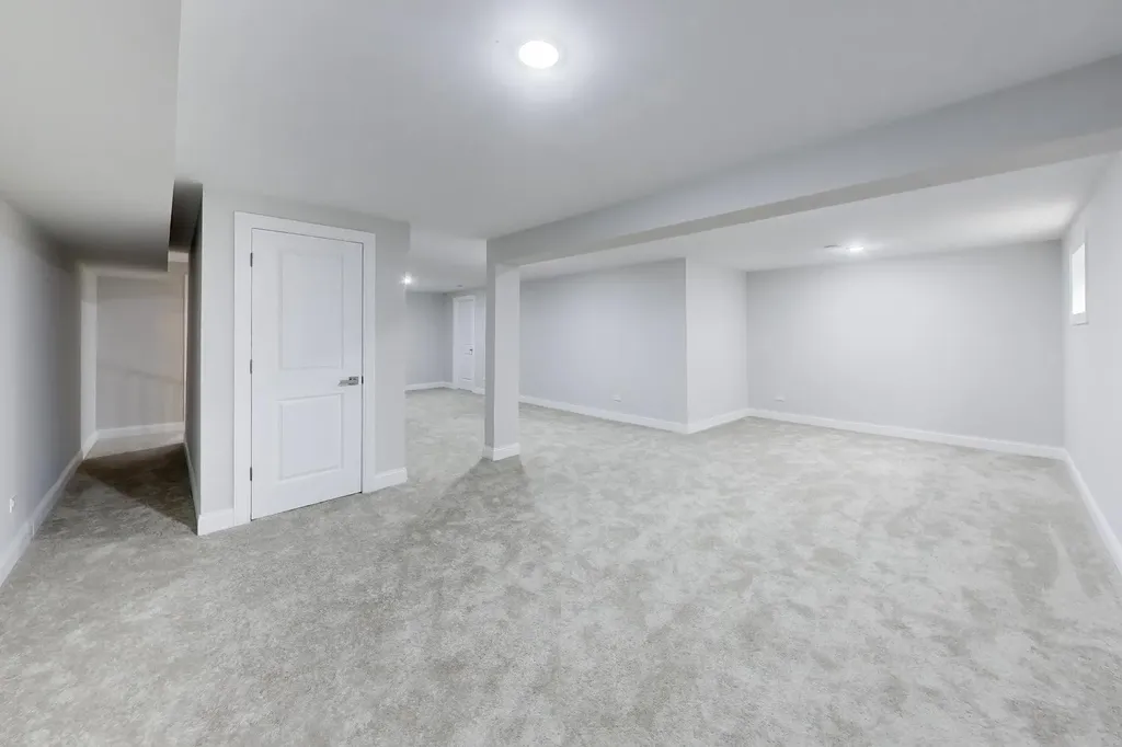 2432 Legacy Drive Aurora IL 60502