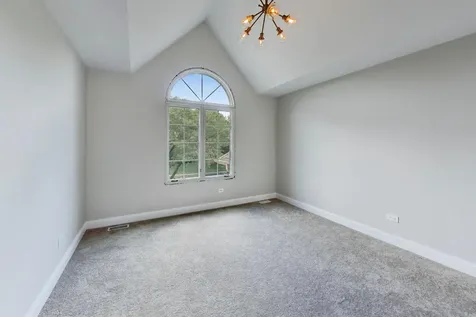 2432 Legacy Drive Aurora IL 60502