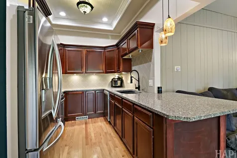 71 Mariner Lane Fox Lake IL 60020